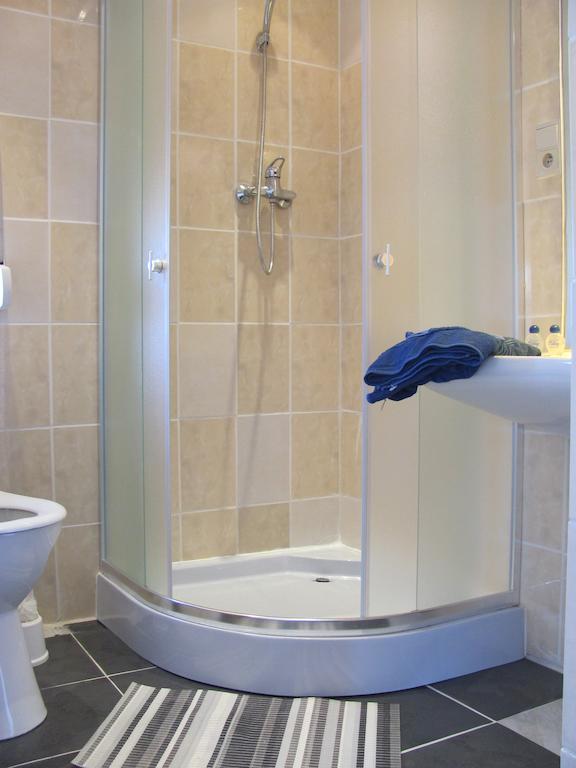 Рогозен B&B Екстериор снимка